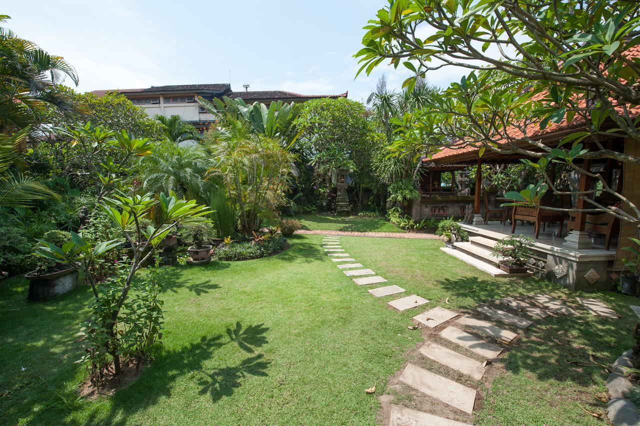 Pondok Agung Bed & Breakfast นูซาดูอา ภายนอก รูปภาพ